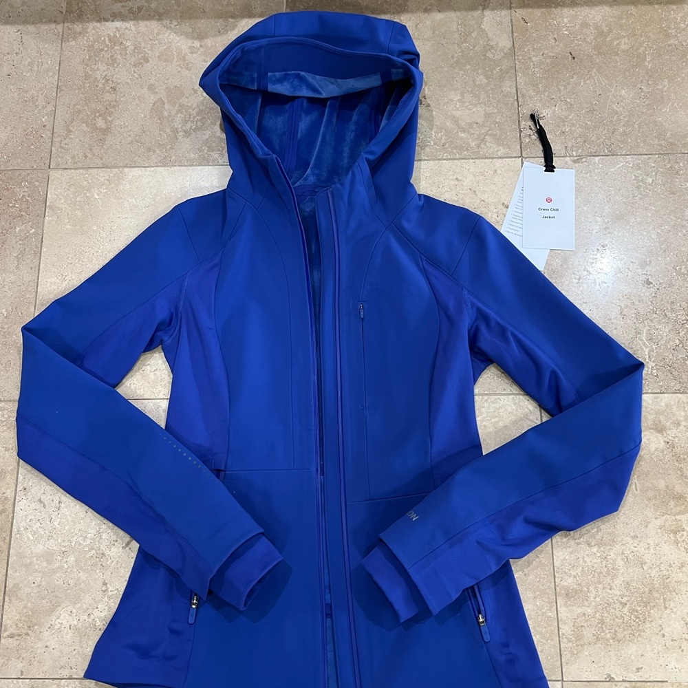 Lululemon Cross Chill Jacket